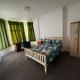 Double-Bedroom in the Heart of Salford Manchester Perfect for Short Stays GCSW2, Manchester - Photo 1