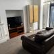 Double-Bedroom in the Heart of Salford Manchester Perfect for Short Stays GCSW4, Manchester - Photo 2