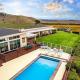 Entire Poolside Accommodation Blenheim - Foto 1