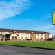 Super 8 by Wyndham Oelwein, Oelwein
