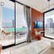 Modern Smart Home 2BR with Private Pool in JVC, Dubaj - Fotografie 5