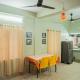 couple friendly room with balcony, kitchen private bath, コルカタ - 写真 8