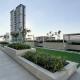 Large New Apartment Pool in JVC Community, Dubaj - Zdjęcie 9