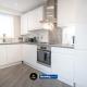 Stylish 2 Bedroom Apt By LS2G Short Lets & Serviced Accommodation Greater London With Free Parking, Londyn - Zdjęcie 8