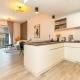 Sleek & Modern 1BR with Luxury Pool in JVC, Dubaj - Fotografie 8