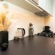 Sleek & Modern 1BR with Luxury Pool in JVC, Dubaj - Fotografie 9