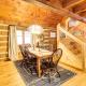 3 Mi to Dtwn Ellijay Tree-Lined Cabin with Deck!, Ellijay - Fotografie 4