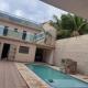 20 pessoas 6 suites Mongagua, モンガグァー - 写真 1