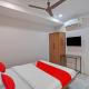 Hotel Sukoon, Best Luxurious Hotel AC Rooms In City Center Surat, Surat - Foto 6
