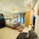 Staycation in viceroy mckinley near venice grand canal, Manila - Fotografie 1