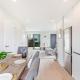 Māngere Three Bedrooms Retreat with Airport Conveniences, Окленд - Фото 10