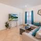 Spacious 2BR Apartment with Full Kitchen & Dining In Beverly Hills, Los Angeles - Foto 1