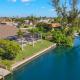 Beautiful views on a Gulf-access canal! Heated pool with spa - Villa Evelyn's Palms Cape Coral - Foto 2