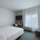 TownePlace Suites by Marriott Albuquerque Uptown - Photo 9