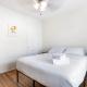 Second-Floor 1-BR Near Beverly Hills and Top Los Angeles Attractions, Los Angeles - Foto 4