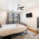 Charming 2nd-Floor Studio Near Beverly Hills and Top LA Attractions, Los Angeles - Foto 2