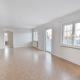 Central two-room apartment with a large balcony