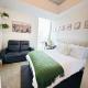 Art-filled Loft 180 Views, Rooftop Pool, Parking, Майами (фото 2)
