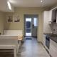 Modern house in Belfast, street parking, sleeps 8 - Photo 4