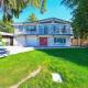 Cozy Home with 3BR 4Bath near Richmond Steveston Village, Richmond