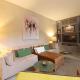 Souffle d 'Orient, easy access to medina & basin