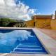Villa in Alcaucin - Sleeps 4 - Pool - Parking Alcaucín - Foto 2