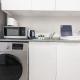 Fully Furnished Cozy Studio at JVC Dubai, Short Drive to Dubai Marina, JBR, Downtown Dubai, Dubaï - Photo 8