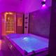 Secret & Jacuzzi, Vienne
