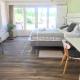 Light tiny house in green area with sauna option, Stoutenburg
