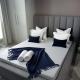 Azure Staycation by Jen & Jes, Manila - Fotografie 1