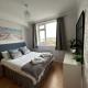 SHOREBANKS - Harbour View Apartment in Sandbanks. - Photo 4