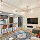 Lux 1 BR Getaway with Stunning Views, Pool and Gym, Dubaj - Fotografie 6