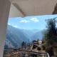Hatu View Homestay - Food & Stay, Kumhārsain - Foto 1