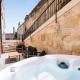 Former Wine Vaults with Hot Tub & Private Courtyard, Bath - Foto 1