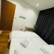 URBAN COZY HOME at SkySuites Near KLCC Complimentary Breakfast, Kuala Lumpur - Foto 4