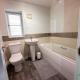 Double Bed - Fast WiFi - Free Parking - 1 Bedroom in 2 Bedroom House SD1 Stallingborough - Fotografie 7