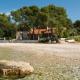 Exclusive Beachfront Villa with Pool for 8 at Island Brač Mirce - Photo 4