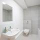 2BR, smart TV, self check-in, coffee machine, Manchester - Foto 5