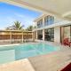 BEACHFRONT COCO Modern Designer House by PENINSULA STAYS