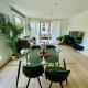 Amazing Apartment in Canary Wharf Two Bedroom, London - Photo 3