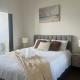 Stylish 2 beds Apt In Olympic Park