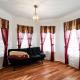 Charming 6BR Home in Milwaukees Historic District, Milwaukee (zdjęcie 9)