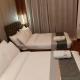 2 Double Beds with Balcony, Manila - Foto 3