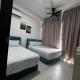 Luxury Suites with Sea & City Views 3BR 12PAX Jelutong - Foto 5