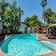 Cozy Home with Pool and Jacuzzi Minutes from Universal Studios, Los Angeles - Foto 2