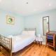 Host & Stay - Blue Bolthole on Vicarage Lane Rottingdean - Photo 3