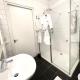 Luxury City Center apartment with Canal view 1 kingsize bed and 1 sleeping sofa, Amsterdam (Foto 10)