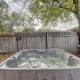 Prime Austin - Jacuzzi Firepit and BBQ, Austin (fotografie 3)