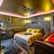LA GOLDEN ROOM - Suite de Luxe avec Jacuzzi
