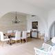 3BR Beachfront Gem in Limassol, Lemesos (fotografie 9)